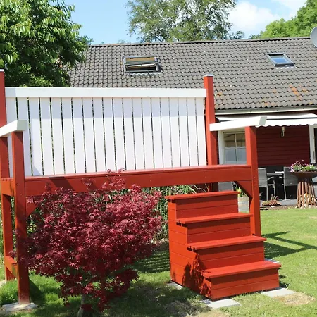 Lägenhet Holthus